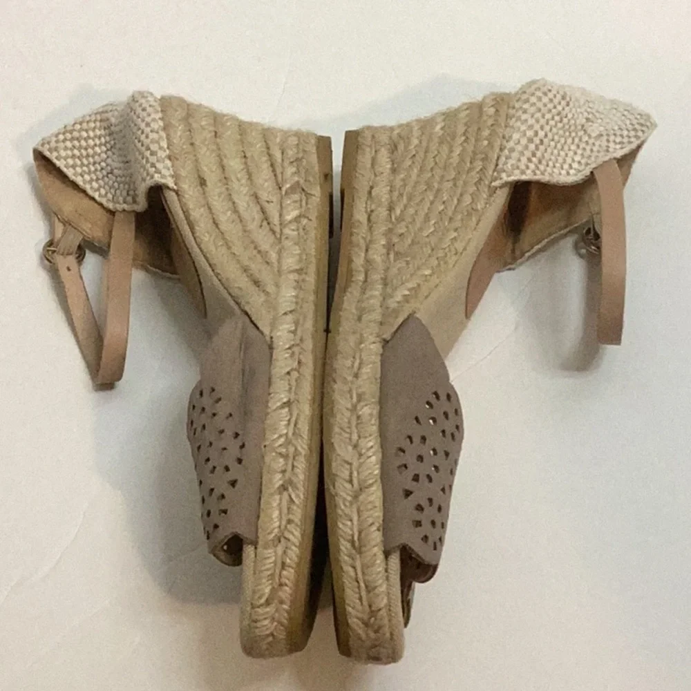 Kanna Taupe Straw Wedge Sandals Ankle Strap 40/9 Summer Beach
